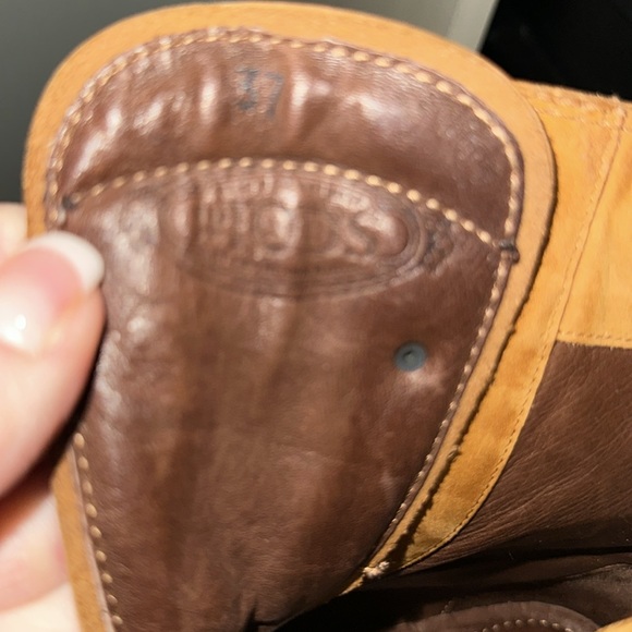 Tod’s Cognac Leather Lace Up Booties Size 37 - Picture 5 of 10